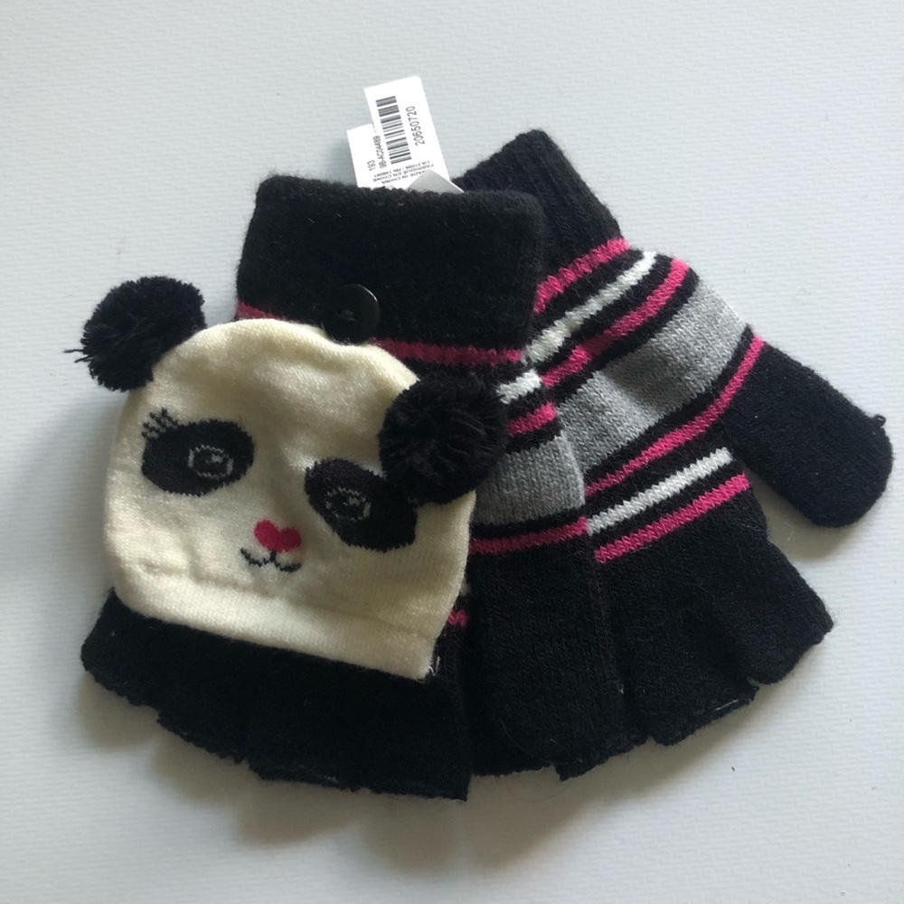 Panda Ardene Black and Pink Cozy Gloves 🐼